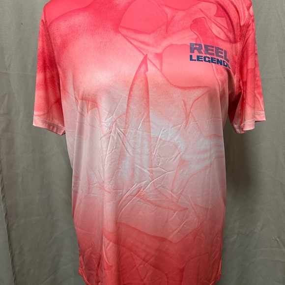 Reel Legends Linnea Szymanski Reel-Tec Size M,  L,  Short Sleeve Red Fish Shirt - Picture 2 of 6